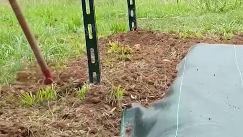 ¿Cómo se instala el tejido GroundCover?