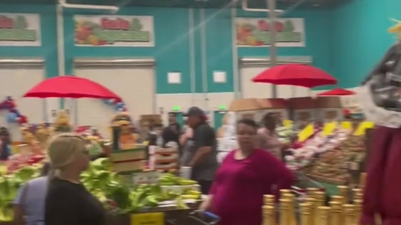 99 Cent Father's Market in Florida