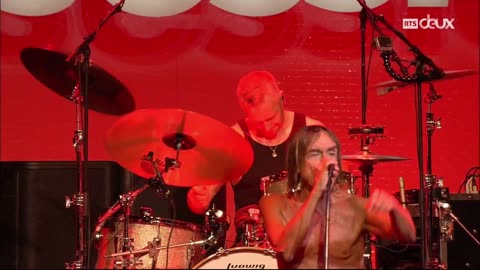 Skull Ring - Iggy Pop (live)