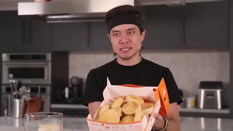 Is Eating 24 Popeyes Biscuits Impossible_part2