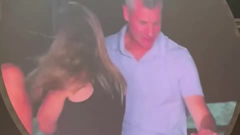 🥺 Man stops tying his shoes to comfort sobbing woman | FunFM