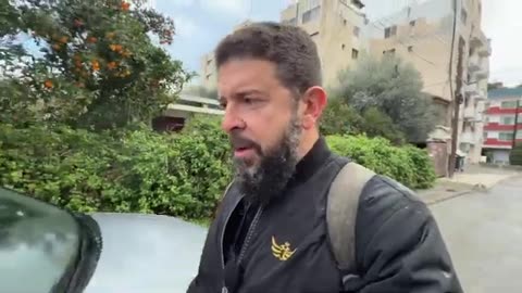 Regime change escalation. UK, KIDNAP Putin. Ursula gushes over Al Jolani. Macron, 6K troops Ukraine