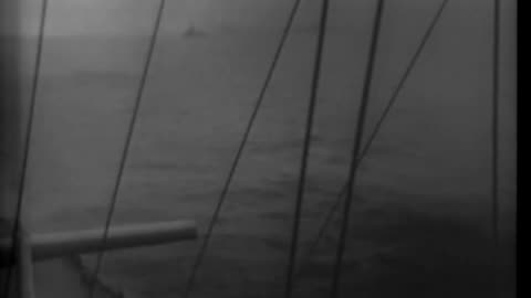 BBs, CAs, CLs, & DDs SHE... - BBs, CAs, CLs, & DDs SHELL TARAWA AT DAWN PRIOR LANDING - 428-npc-1169
