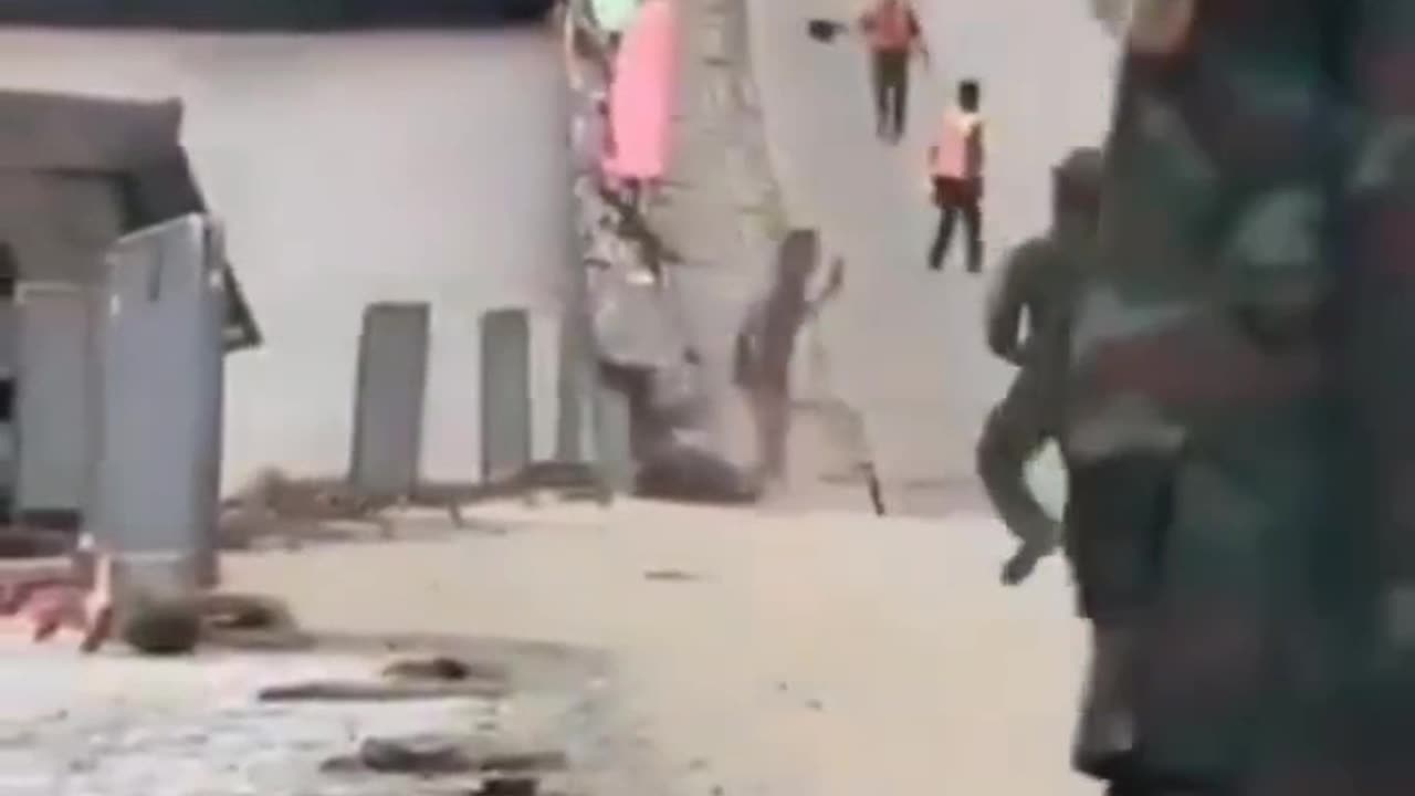 Переправа закрыта - мост уплыл: