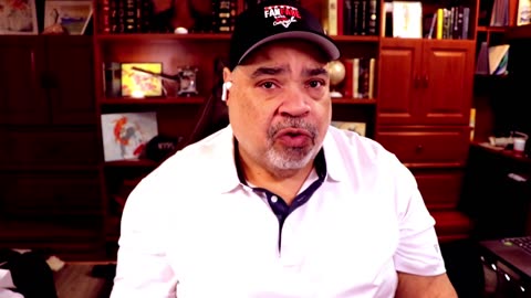 President Trump Hosts Roundtable Meeting In The Cabinet Room And More News!