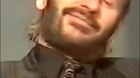 Ringo Starr takes off his shades #ringostarr #beatles #georgeharrison