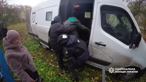 🚑🇺🇦 Ukraine Russia War | White Angels Evacuate Elderly Woman Amid Shelling | RCF