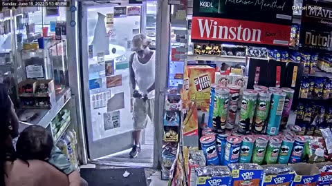 Dad With Baby Fights Off Man Who Pointed Gun at Him: Cops