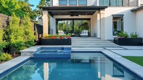 🏙 Architectural Excellence in Iconic East Kessler 🌿