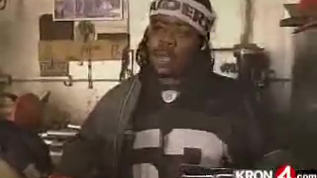 Bubb Rubb and Lil Sis: Tha whistles go WOOO