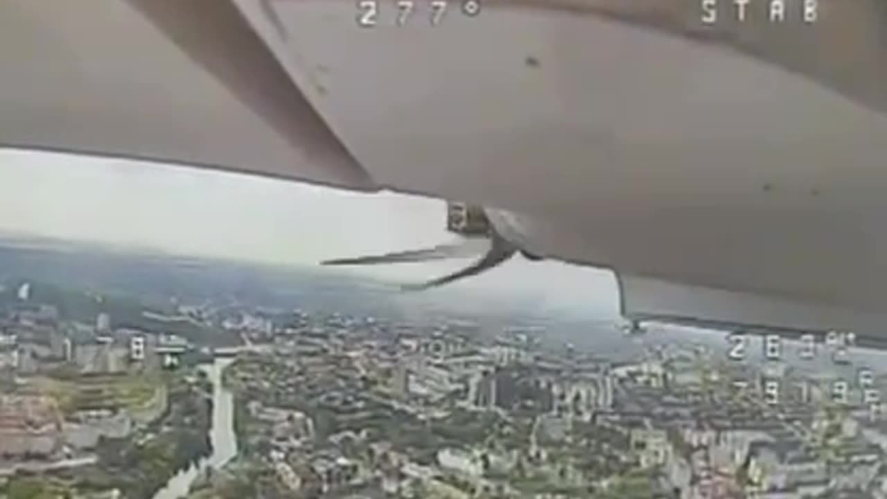 ‼️ Another video interception. Russian UAV attacked Sumy administration.