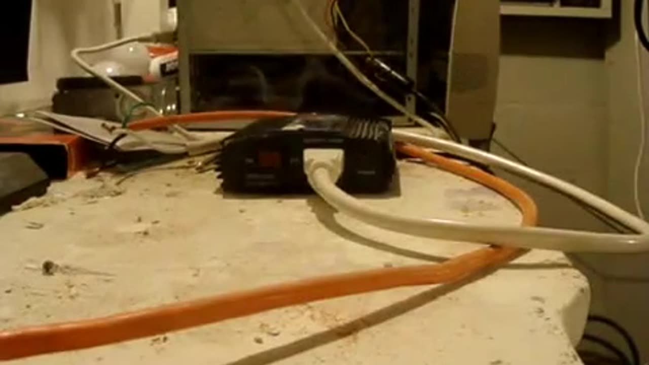 240 volts into 120 volt power inverter