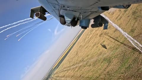 Ukrainian Attack Helicopter Firing On Russian Lines