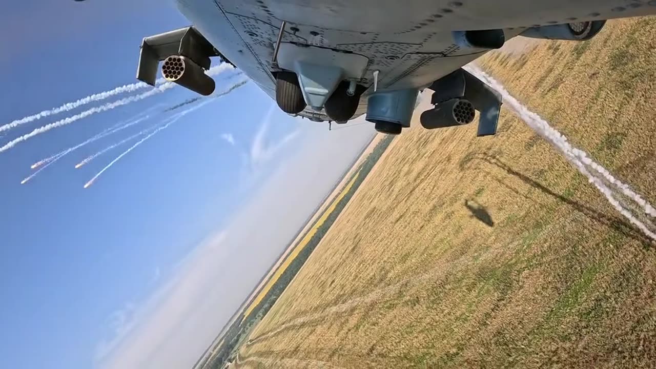 Ukrainian Attack Helicopter Firing On Russian Lines
