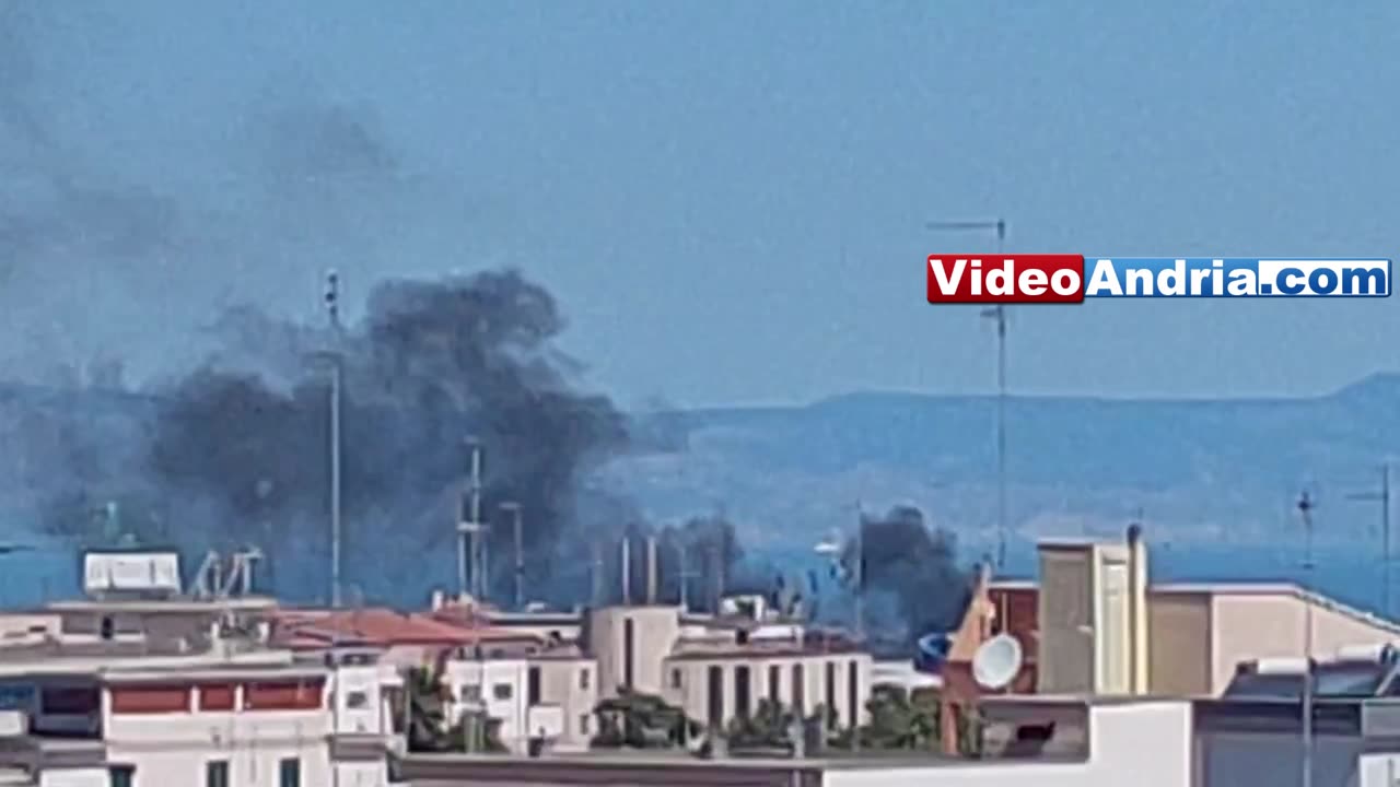 Andria: fumi neri avvistati in zona via Barletta - video
