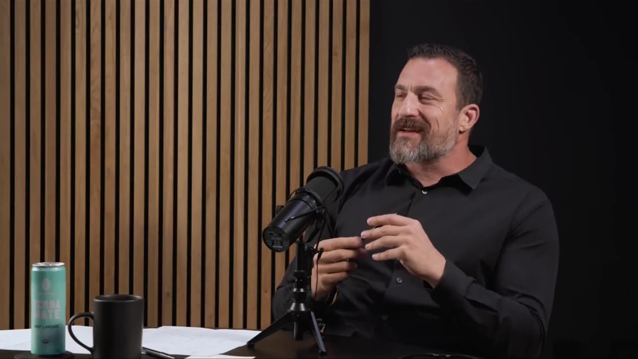 Devolution Happens Fast - Dr Melissa Ilardo on Huberman #fitness #environment #evolution