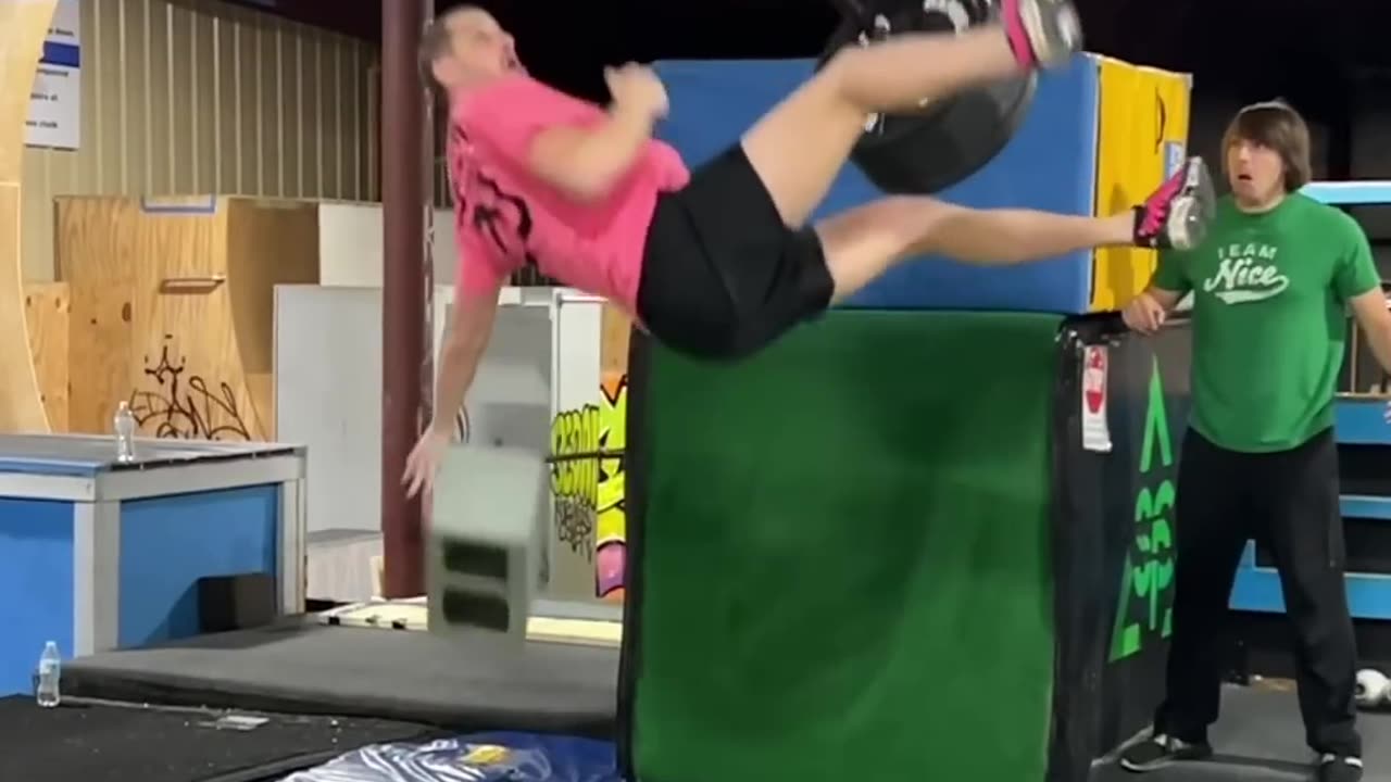 Try NOT to Laugh Episode 2! Top 7 funniest