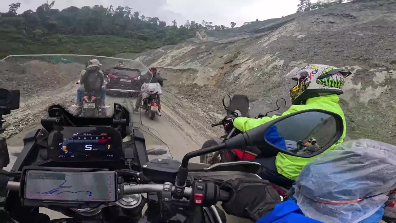 Never Seen Such Views of Arunachal Pradesh | EP-08 Dirang To Bhalukpong | North East Ride