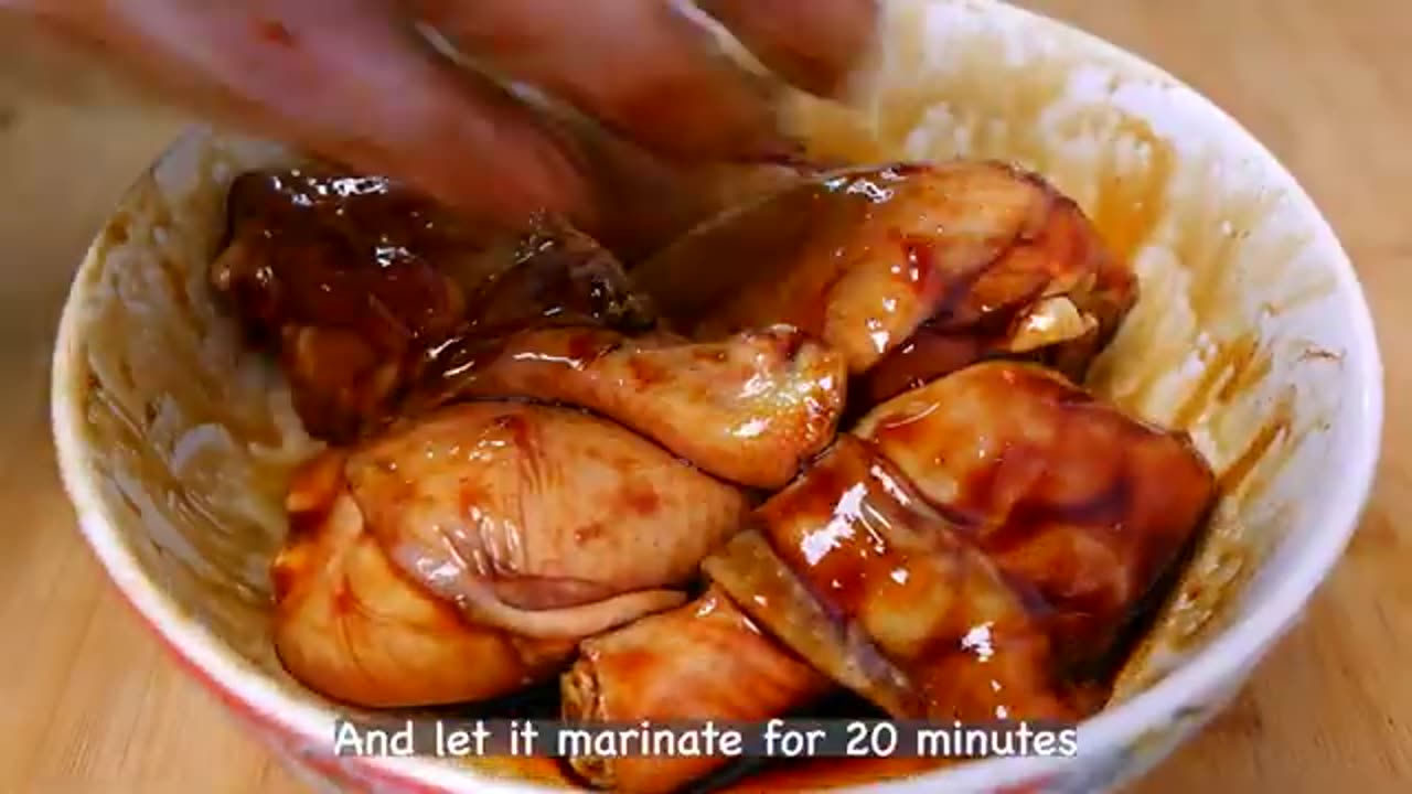 Cook chicken drumstick in a rice cooker, the results are really delicious and fragrant
