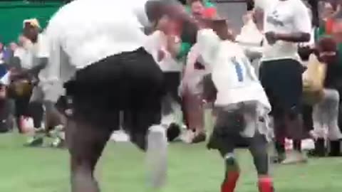 Lil bro cooked Tyreek!