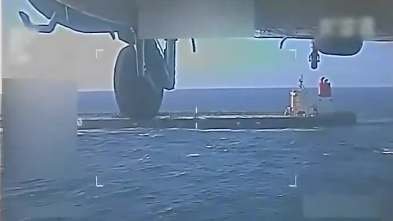 BREAKING: 🔴 New footage shows the U.S. seize an oil tanker off the coast of Venezuela