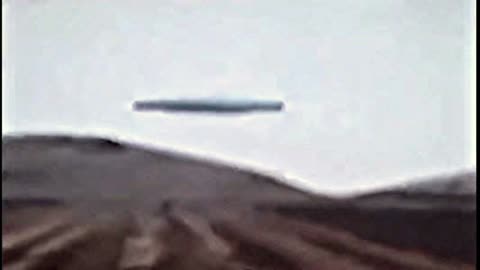 Alien SPACECRAFT TAKES OFF the machine !