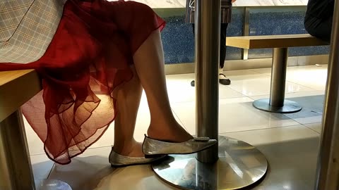 Chinese lady at the foodcourt...