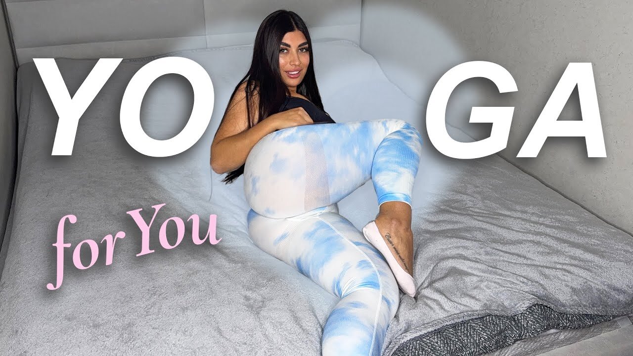 The ART of Stretching: BEAUTIFUL Flexible Girl Routine | 4K