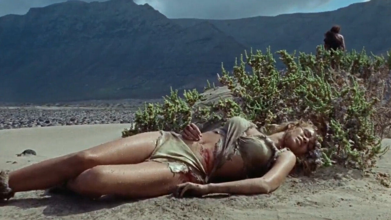 Raquel Welch - Best Scenes from One Million Years B.C.