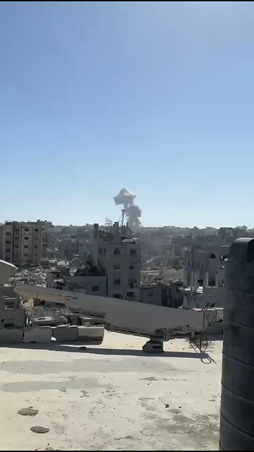 🚨 New ceasefire violation: Israeli military demolishes homes in