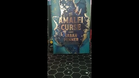 Review of The Amalfi Curse by Sarah Penner