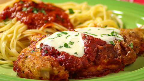 Crispy Chicken Parmesan – A Classic Italian Favorite! 🍝🧀