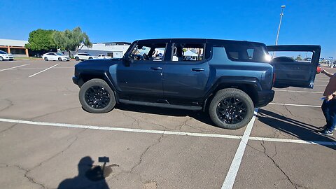 "1,000 HP Electric Hummer – Is This Even Real?!" "The Hummer EV Just Changed the Game…"