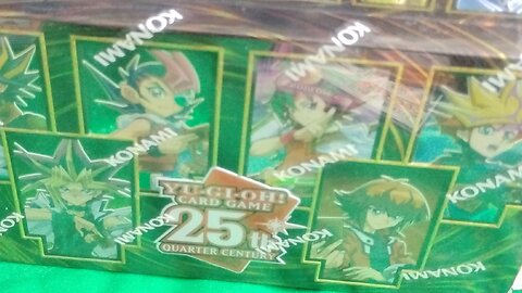 Yu-Gi-Oh! 25th - Quarter Century Tin Opening