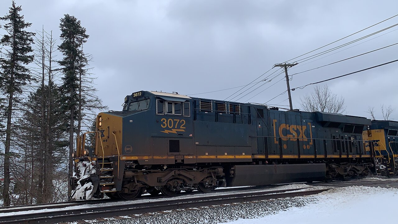Nice CSX priority Train heading East
