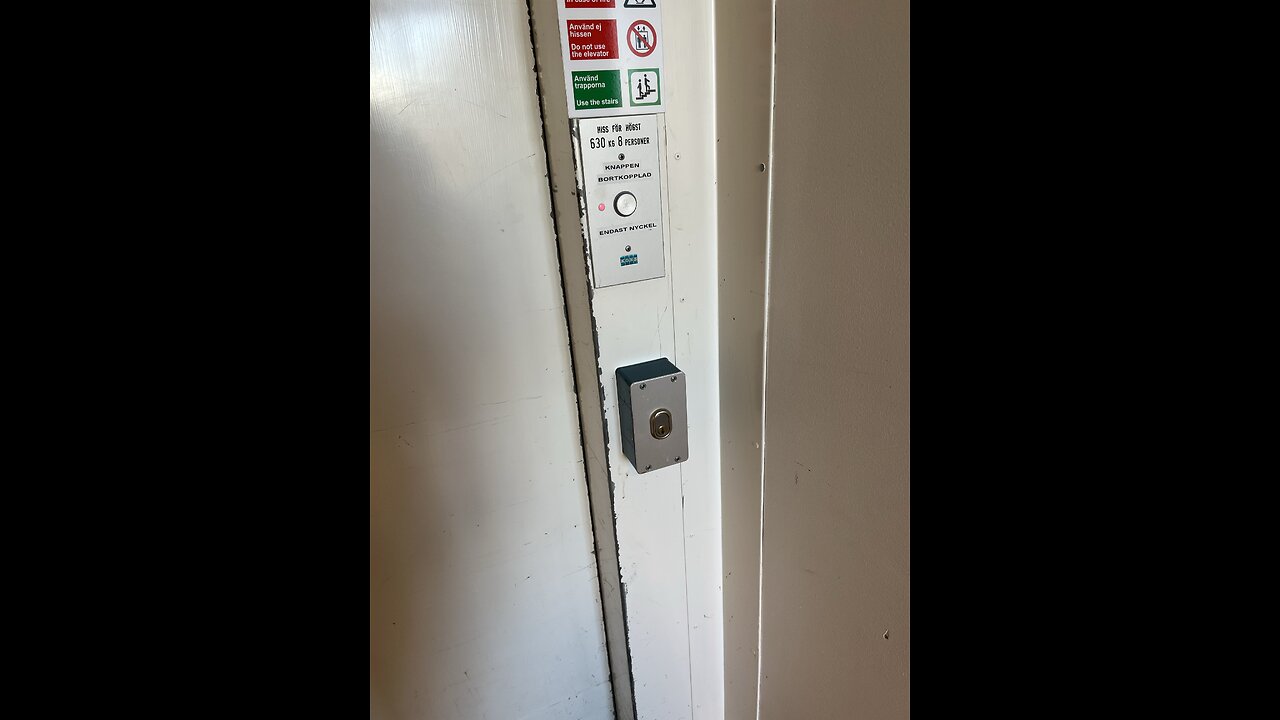 Elevator at NTI gymnasiet