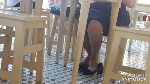 OL at a cafe...