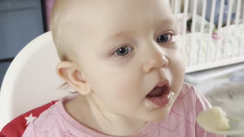 Baby Kayla Eats Breakfast — Tiny Foodie Moment 🥣🍌