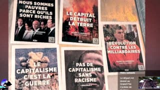 Des affiches rouges portant la question Es-tu communiste ? sont apparues