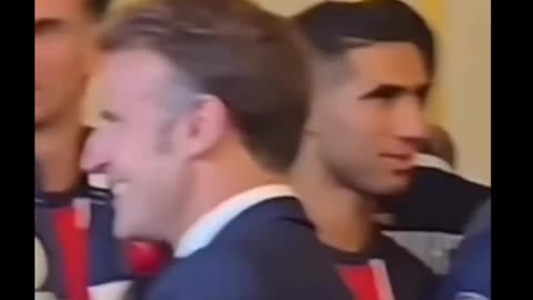 PSG Soccer players KNOW it’s a Man