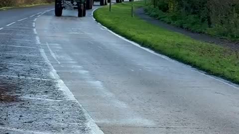 Farmers from across southern England on route to Southampton Docks