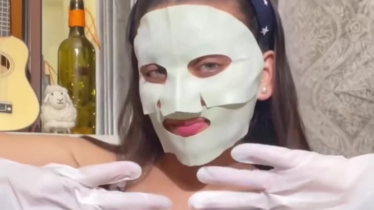 Hydrate & Glow with O3plus Collagen Hydrogel Mask – Perfect for Dry Summer Skin