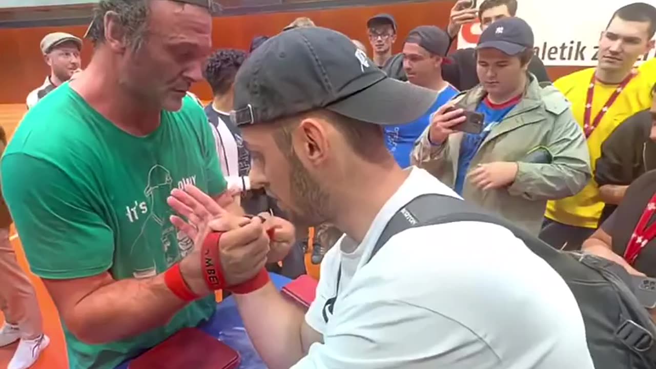 85kg strong guy.😮#gym #motivation #strongman #devonlarrat