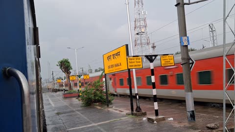 Bhopal weekly Express Crossing Khanna