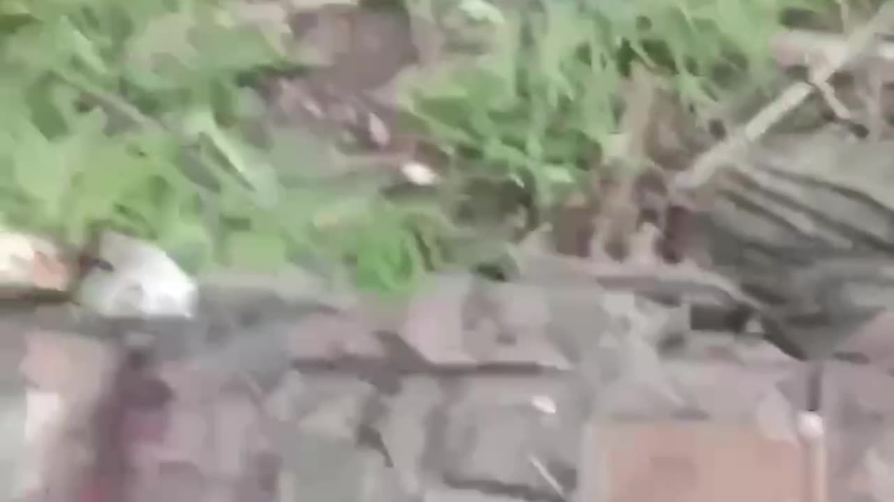Russian Armored Column is Wiped Out