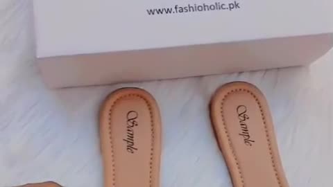 Ladies Sandal Slipper & Comfort Footwear | Ladies Shoes Wholesalaer | Ladies Shoes Market