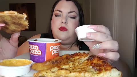 FB_2017_03_01_(3)_Mukbang Eating Show Cheesy Pizza and Jalapeno Poppers