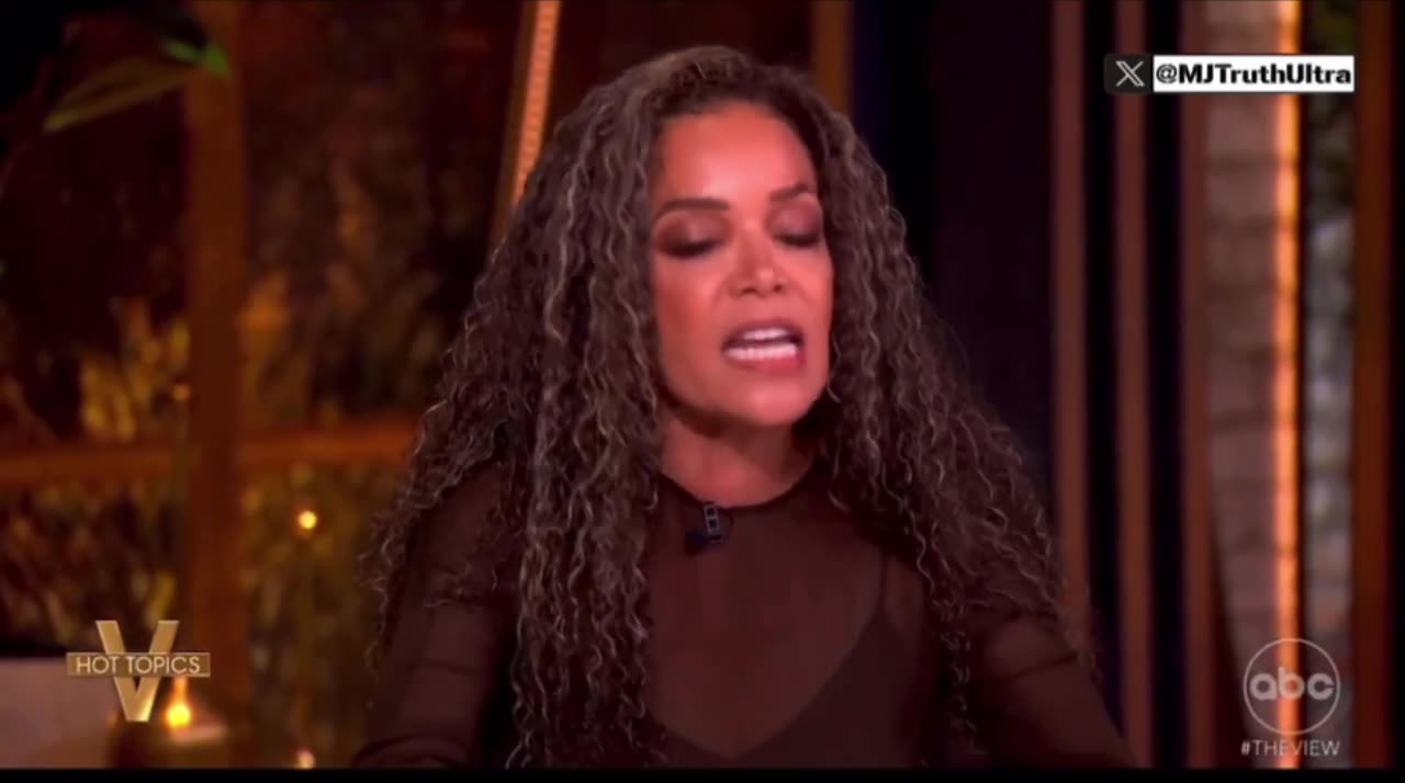 Sunny Hostin calls for Chuck Schumer to be replaced lol