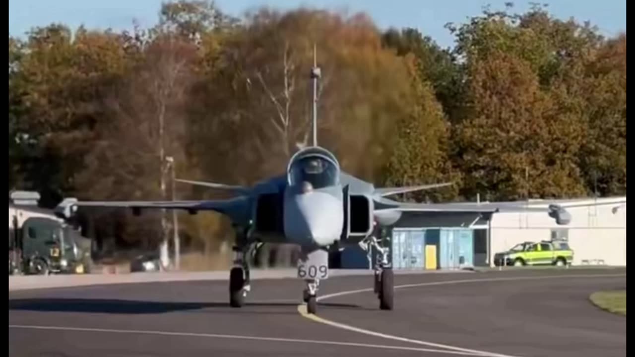 Primeiro Gripen E da Suécia é entregue.