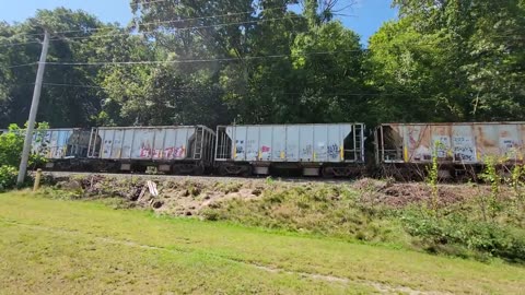 Providence & Worcester Daylight MOW train